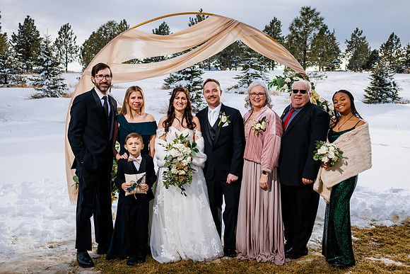 Cara_Sean_Wdg-Group-116