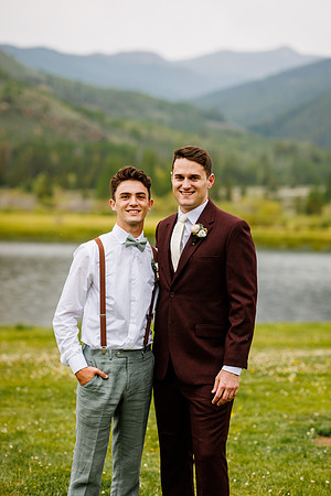 Ashlyn_Brendan_Wdg-Group-38