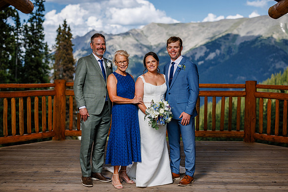 Tyler-Emily-Group-111