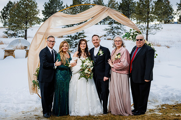 Cara_Sean_Wdg-Group-120