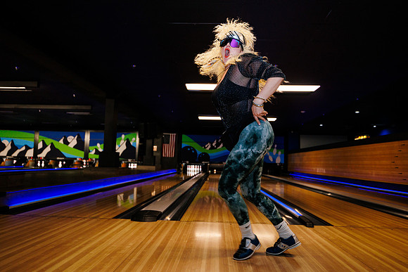 Bowling-16