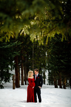 Seth_Bethany_Maternity-4