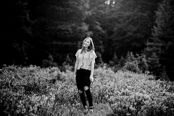 Ellie_Senior-Favs-31