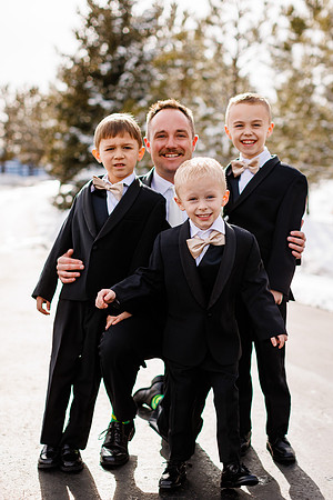 Cara_Sean_Wdg-Group-35